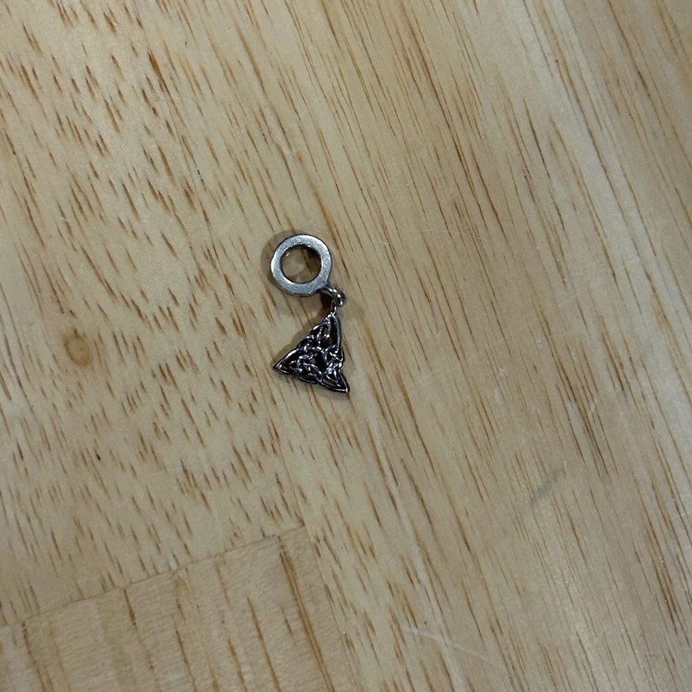 Pandora 925 ALE sterling Silver Celtic Knot dangle charm Pendant - Picture 5 of 7